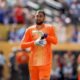 Man City Thrills Fans with Shocking Signing of Star Italian Goalkeeper!