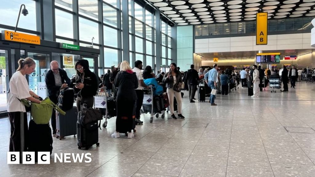 Massive Delays Hit Travelers: Airport Check-In System Crashes! Find Out Why!