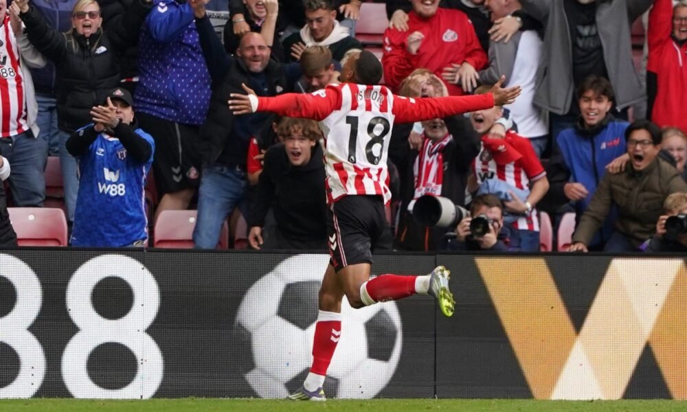 Wilson Isidor's Stunning Performance Secures Last-Minute Equalizer for 10-Man Sunderland Against Aston Villa!