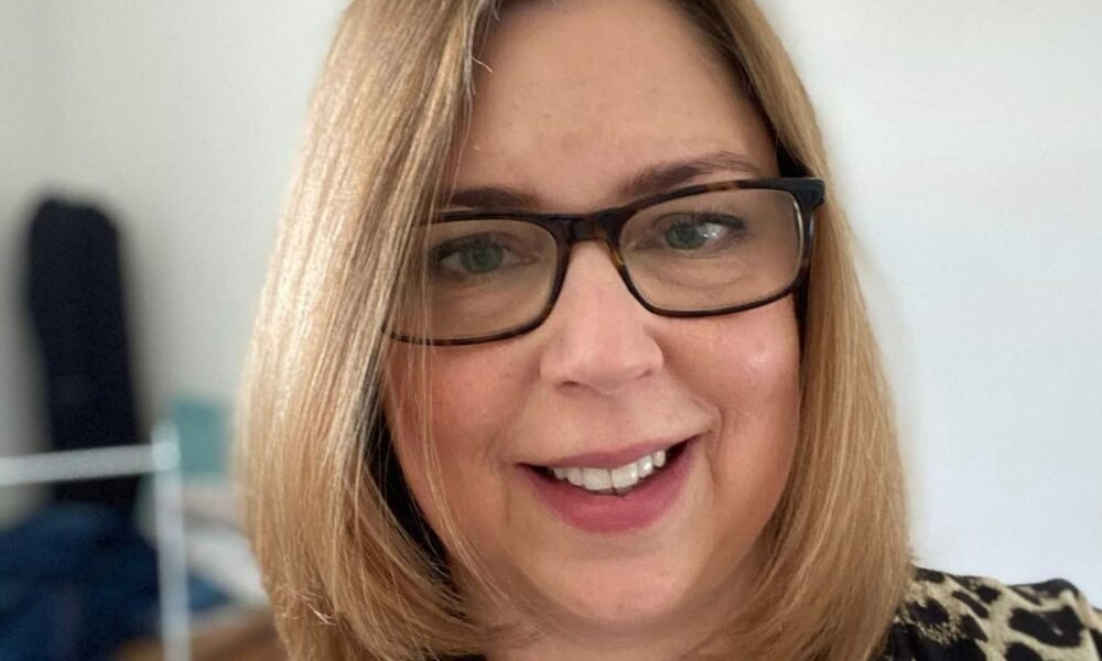 Woman inspires others after becoming longest survivor of heart and lung transplant