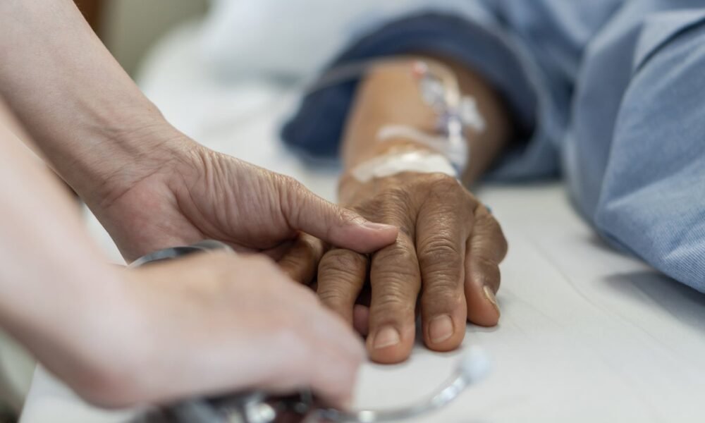 Cancer patients from minority backgrounds face inequalities in end-of-life care - study