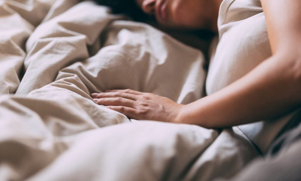 Experts share how many hours sleep will increase your risk of heart disease
